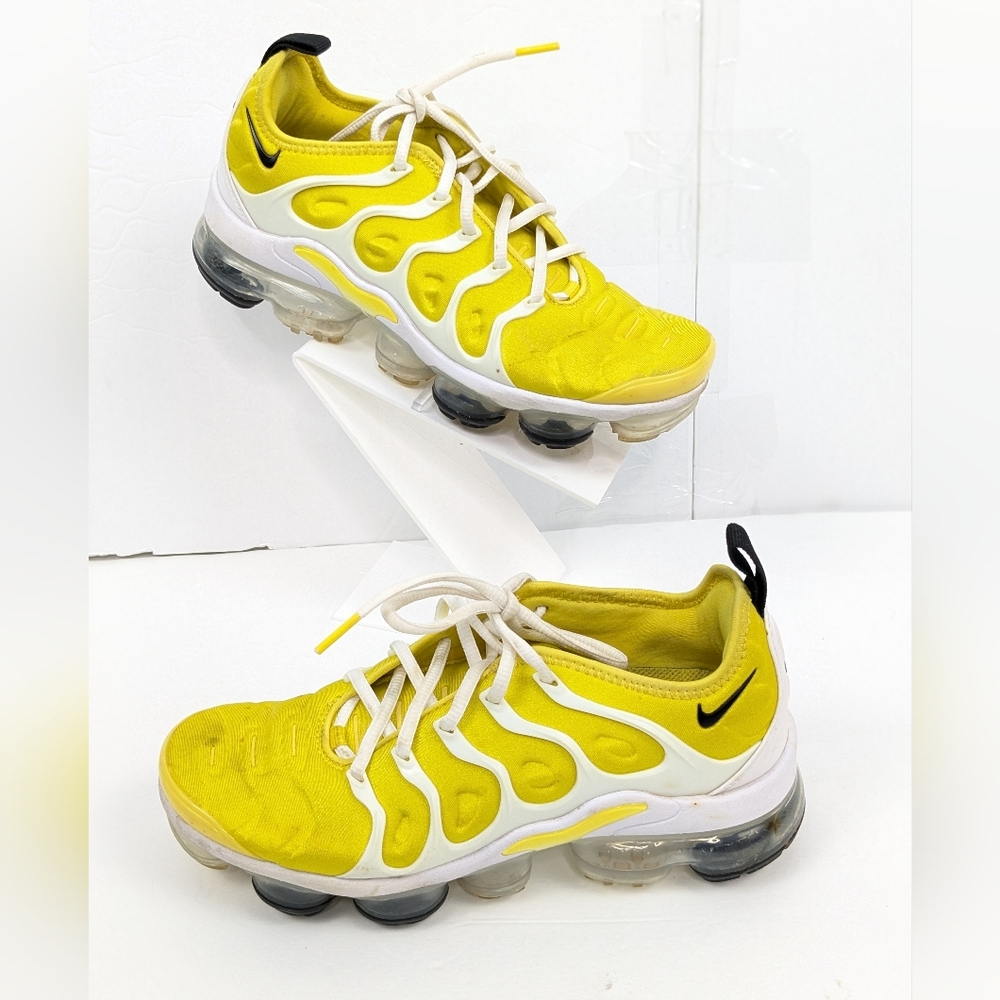 Nike Air Vapormax Plus Yellow CU4907-700 Women's Size 7 Shoes